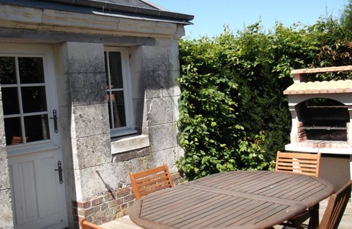 Prunay-Cassereau Cottage | Charming Countryside Home with Garden, Near Farm and Trails, WiFi, BBQ, Child-Friendly