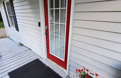 Murfreesboro House | Charming Country Cottage