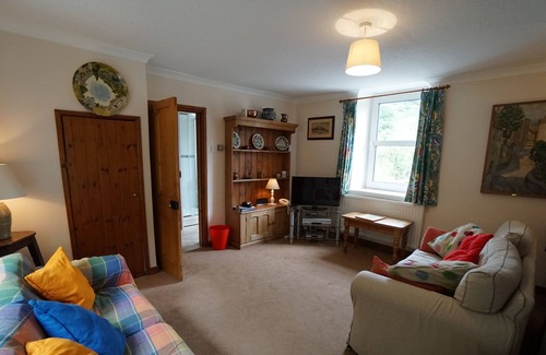 Llanfynydd Cottage | Charming country cottage, near Llandeilo & Carmarthen