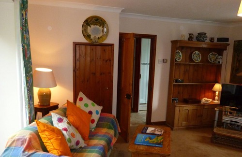 Llanfynydd Cottage | Charming country cottage, near Llandeilo & Carmarthen