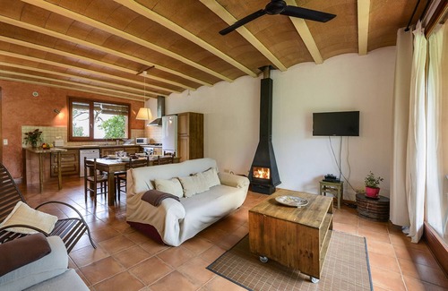 Llado Cottage | Charming country cottage in quiet village inland Costa Brava. Pool, barbecue