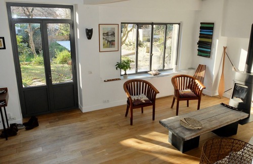 Les 3 Ponts House | Charming country house in the city