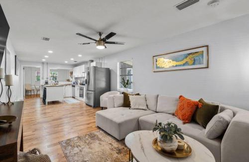 St. Augustine House | Charming, cozy 3 bedroom house, walking distance to down town