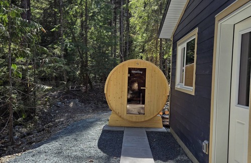 Fraser Valley Regional District Cabin | Charming cozy cabin tucked away in a peaceful corner of nature, perfect escape!