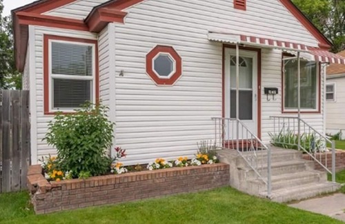 Idaho Falls House | Charming cozy cottage on historic numbered streets