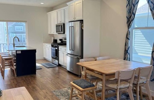 Herriman House | Charming Day Break Retreat