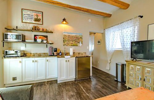 South Capitol Apartment | Charming Downtown Adobe Casita Spacious 450 Sq Ft, King Bed and Patio