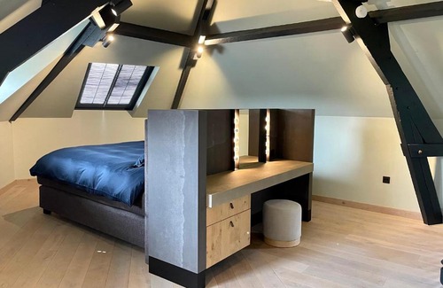 De Kaaien Apartment | Charming Duplex apartment at Top Location
