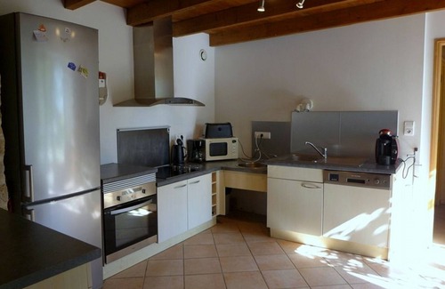 Val-de-Meuse Cottage | Charming Eco-Friendly Farmhouse with Modern Amenities, Ping-Pong, and Pet-Friendly Options