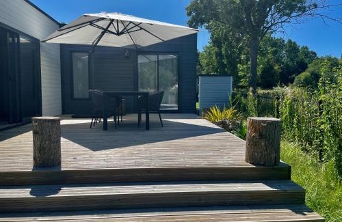 Les Mathes House | Charming ecolodge in a quiet area, heated pool all year Charente-Maritime