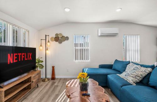 Bonita House | Charming Escape with Stylish Decor & Outdoor Space