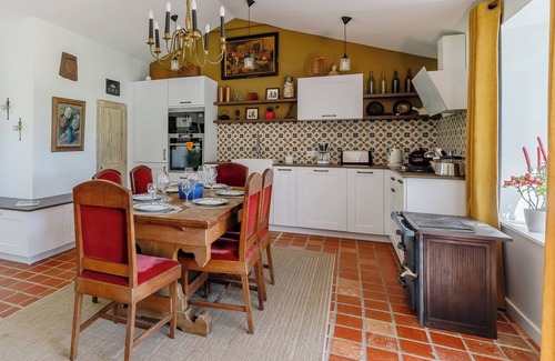 Sallertaine House | Charming Estate in the Heart of the Breton Marshes