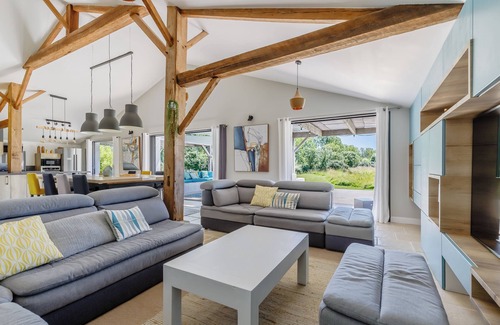 Sallertaine House | Charming Estate in the Heart of the Breton Marshes