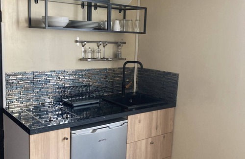 La Fuye-Velpeau Apartment | Charming F1 300m from the station