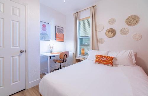 Old Southwest House | Charming Family 2BR Midtown Reno - Pets Welcome