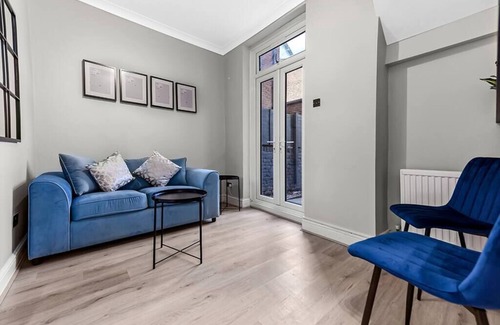 Gospel Oak Apartment | Charming Flat in Prime Location