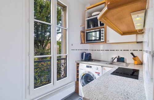 Saint-Victor Apartment | Charming flat in old Paris