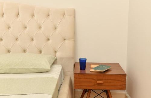 Asmali Mescit Apartment | Charming Flat Retro Design AC Galata
