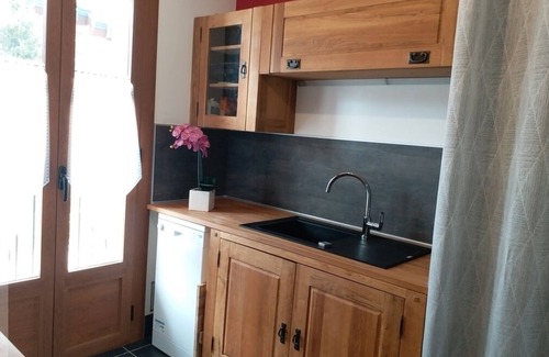 Font-Romeu-Odeillo-Via Apartment | Charming T3, 52m2, 2 balconies, 2 bedrooms, Wood-burning stove, Sleeps 6/8, Parking