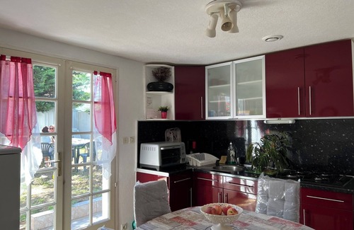 Le Grand-Village-Plage House | Charming house with garden, 10 min from the beach, perfect for couples or small families