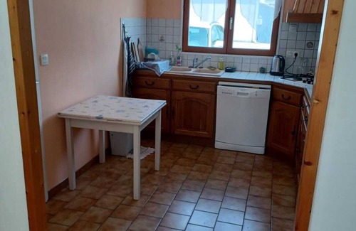 Le Grand-Village-Plage House | Charming Amicis house, just a few steps from the beach!