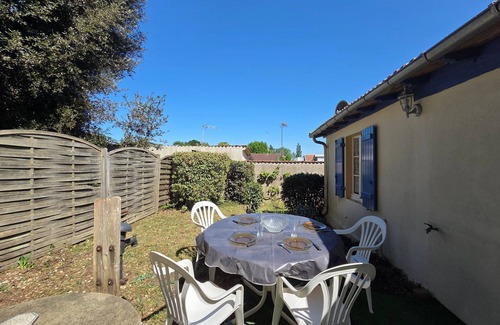 Saint-Brevin-les-Pins House | Charming 40s Beach House near Ocean, Shops & Activities