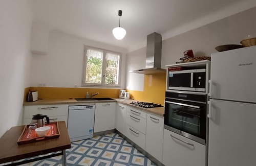 Saint-Brevin-l'Ocean House | Charming Coastal Home with Garden, Near Shops & Beach, Pet-Friendly