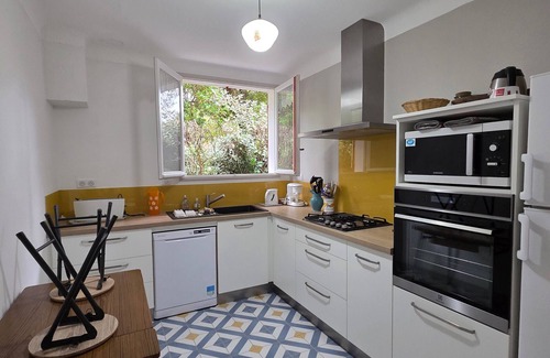 Saint-Brevin-l'Ocean House | Charming Coastal Home with Garden, Near Shops & Beach, Pet-Friendly