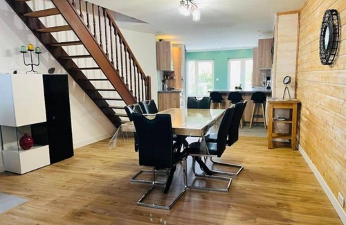 Brequerecque House | Charming town house. Ideal for family gatherings.