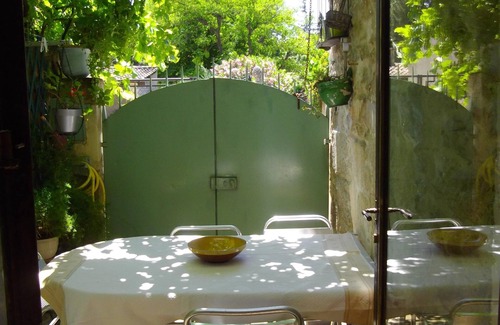 Villeneuve-les-Avignon House | Charming house Villeneuve lès Avignon.