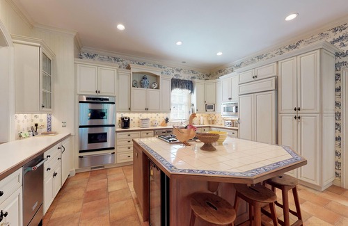 Sea Island House | Charming French Country Inspired Beach Cottage