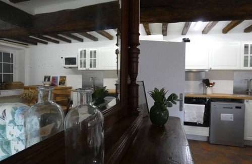 Garnay Cottage | "Charming French Village Getaway: Cozy Cottage Near Dreux and Chartres"