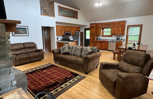 Webster Cabin | Charming Getaway Nestled in the Heart of the North Woods!