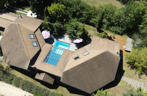 Chevannes Cottage | Charming gite at the heart of Bourgogne, pool, sauna and horseback riding