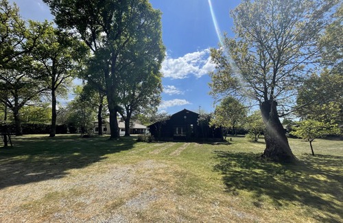 Azur House | Charming gite for 10 people with heated pool and mini farm near the ocean