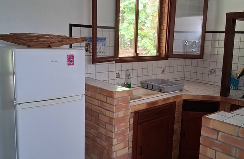 Le Lamentin House | Charming gîte, in a lush countryside setting yet close to all amenities.