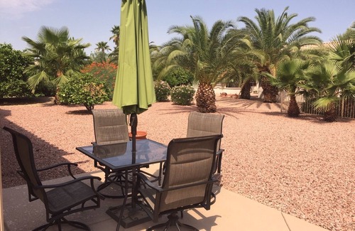 Sun City Grand-desert Horizon House | Charming golf-course community home