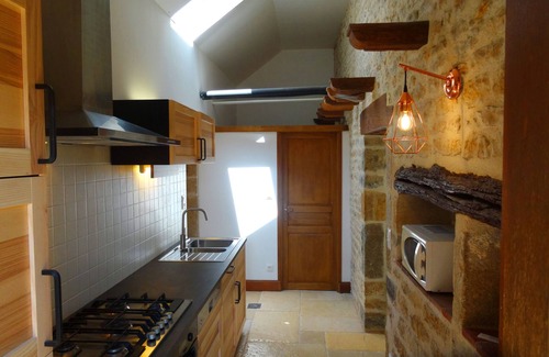 Eguilly Cottage | Charming guest house surrounded by nature
