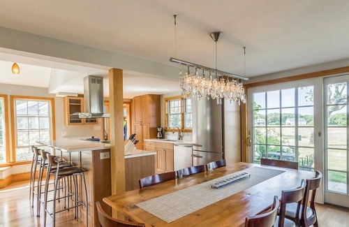 Edgartown House | Charming guest house set on horse farm, walk to downtown Edgartown