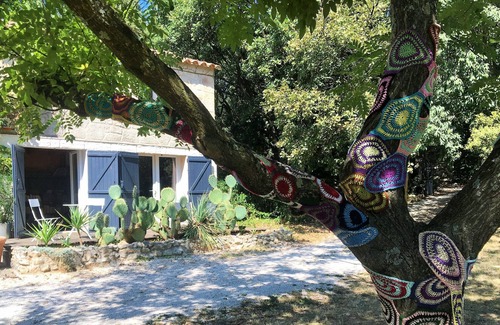 La Boissiere House | Charming guest rooms in outbuilding with terrace and private garden