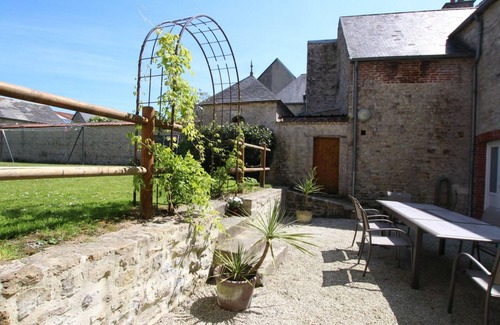 Sainte-Marie-du-Mont Cottage | Charming Home with Garden, Close to D-Day Sites & Seafood Delights
