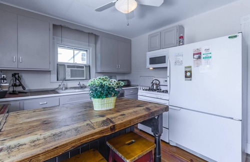 Observatory Hill House | Charming Harvard Victorian w/pkng