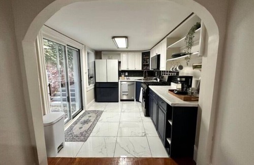 Fells Point House | Charming Historic Baltimore Homen