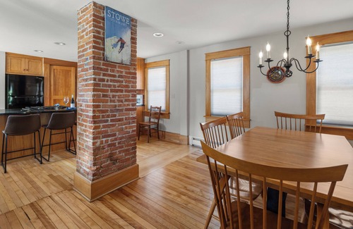 Old North End House | Charming Historic Burlington Home Blocks from Church Street Marketplace