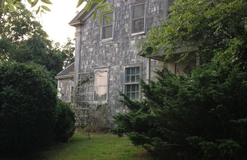 Sagaponack House | Charming Historic Home in Sagaponack, Southampton – Walk to the Beach