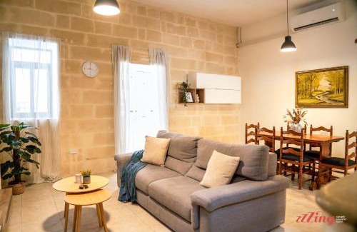 Senglea House | Charming Historic Home with Rooftop Views