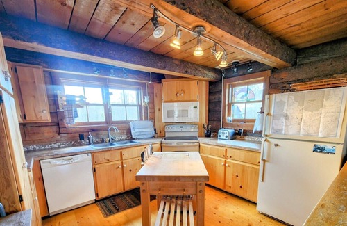Crested Butte House | Charming, historic home in downtown CB! Great Location!