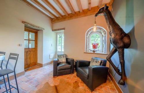 Montceau-et-Echarnant House | Charming house in Burgundy, “Les Coquelicots”
