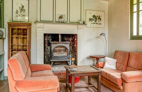 Denneville House | Charming holiday home in Portbail-sur-Mer with a terrace