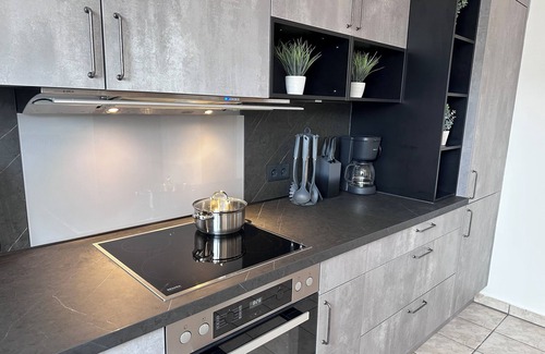 Bad Doberan House | Charming Holiday Home with Free Wi-Fi, Parking and Shared Garden